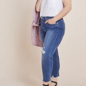 Levis Wedgie Plus Size Casual Skinny Cropped Cutoff Distressed Jeans 24W
